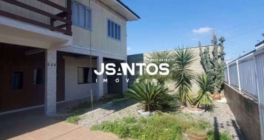 Casa · 200m² · 4 Quartos · 2 Vagas
