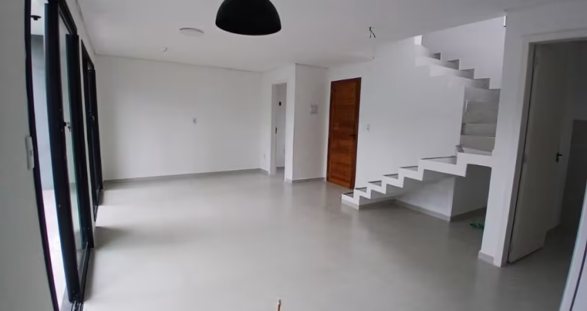 Casa com 2 Dormitorios