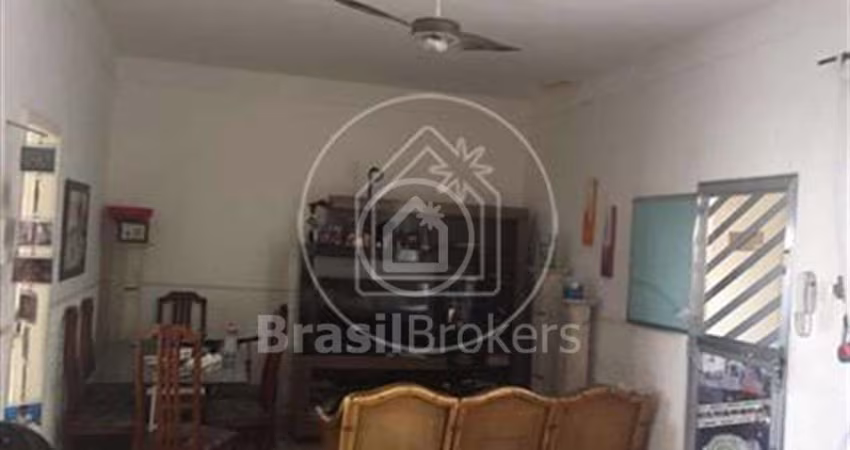 Ótimo apartamento na Domhelder Câmara !!!!