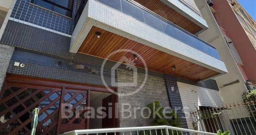 Apartamento à venda com 2 quartos no Engenho de Dentro