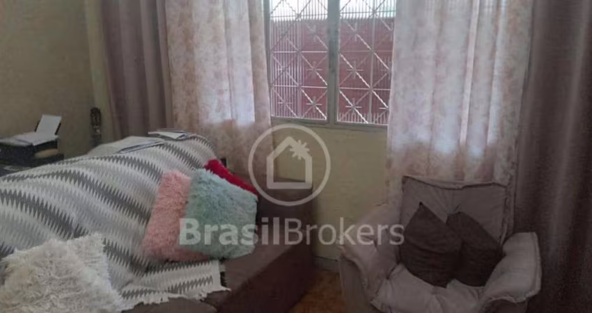 Casa de Condomínio à venda com 223,00m² e 2 quartos em Anchieta, Rio de Janeiro - rj