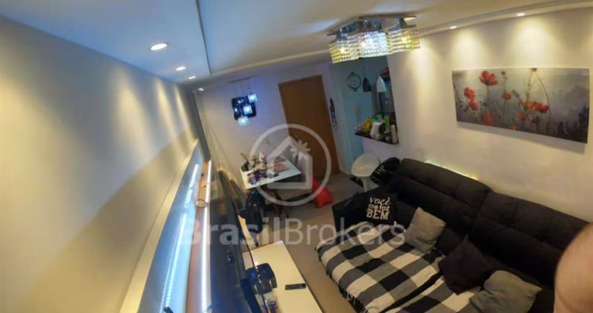 Apartamento à venda com 53,00m² e 2 quartos em Parada de Lucas, Rio de Janeiro - rj