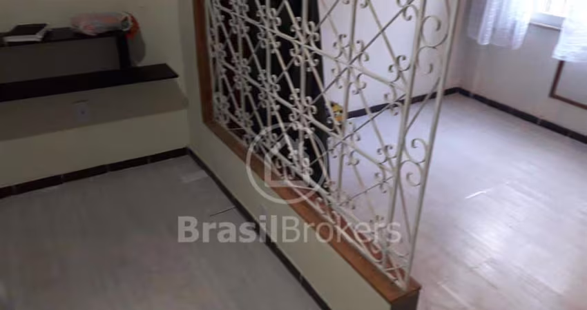 Apartamento à venda com 22,00m² e 1 quarto em Cavalcanti, Rio de Janeiro - rj