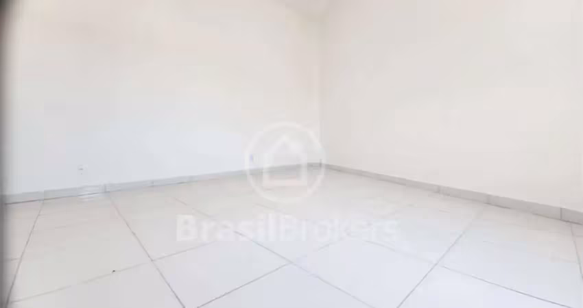 Apartamento à venda com 60,00m² e 2 quartos em jacaré, rio de janeiro - rj