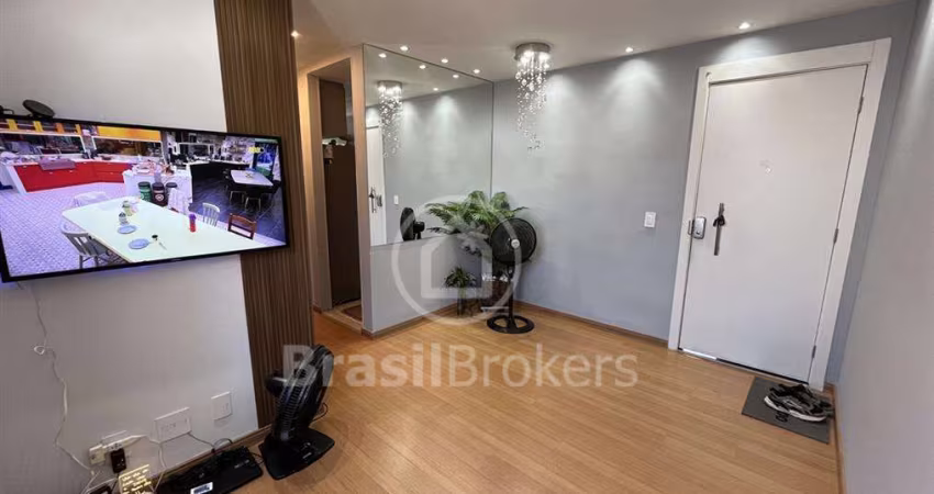 Excelente apartamento reformado em Piedade