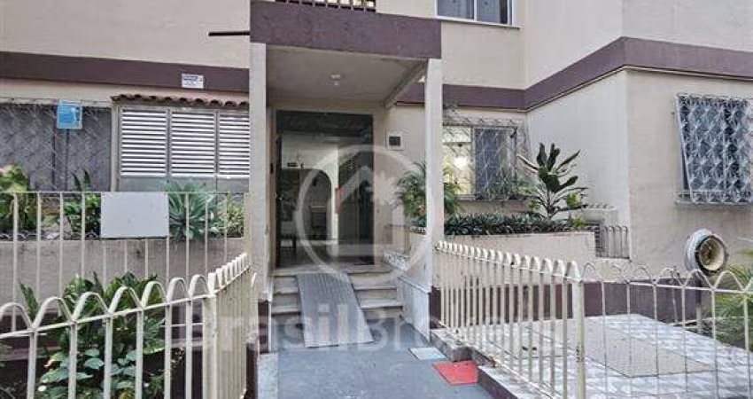 Apartamento 02 quartos na Abolição.