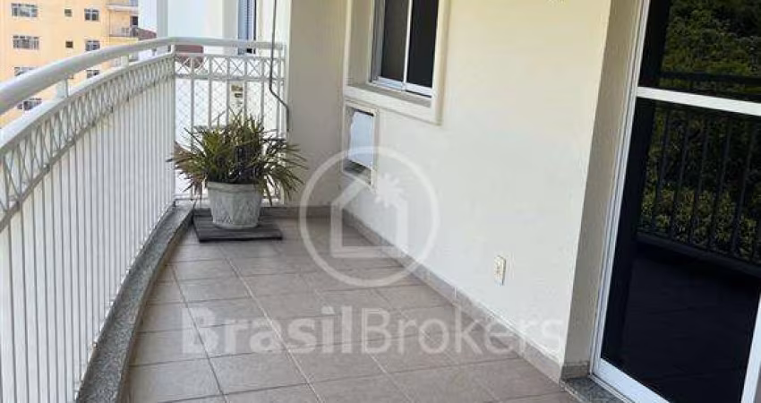 Apartamento 3 quartos, sendo 2 suítes