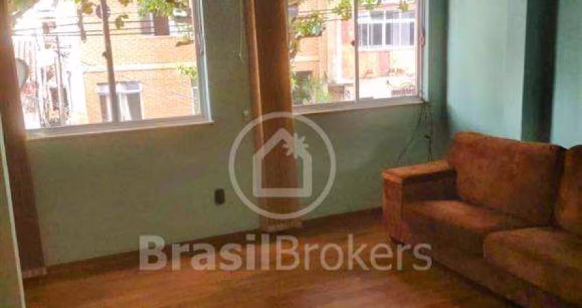 Apartamento com condomínio barato perto da Catulo
