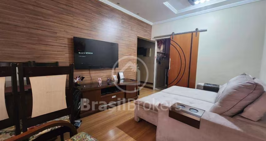 Apartamento 3 quartos com suíte na Av. Dom Helder Câmara em Piedade, Rio de Janeiro - rj