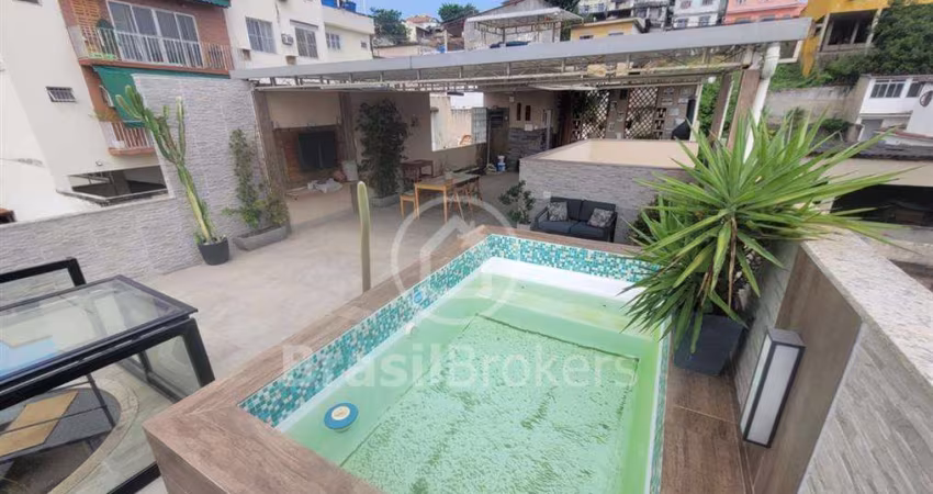 Excelente Casa de 3 Andares com 252 m² - Conforto e Lazer Completo!
