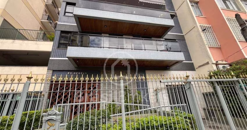 Apresentamos este incrível apartamento, perfeito para quem busca conforto, praticidade e ótima localização!