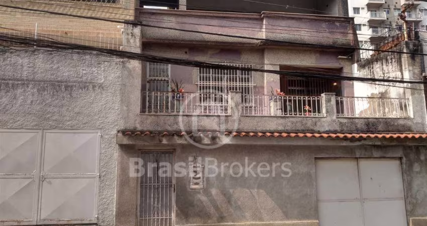 Casa à venda com 450,00m² e 4 quartos em Todos os Santos, Rio de Janeiro - RJ