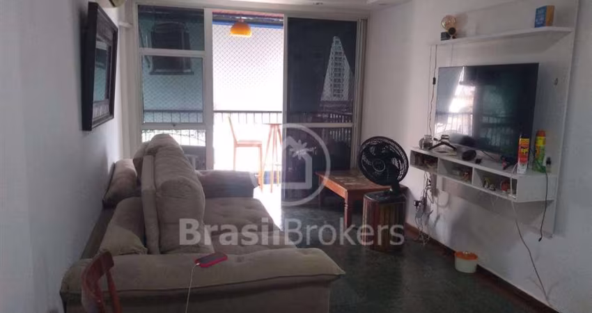 Apartamento 2 quartos, sendo 1 suíte