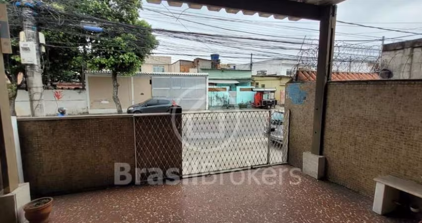 Casa de rua em Bento Ribeiro