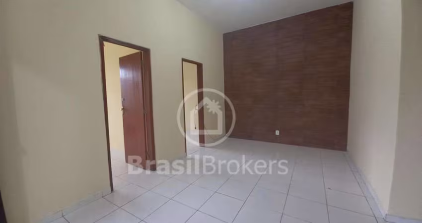 Casa à venda com 200,00m² e 3 quartos em Oswaldo Cruz, Rio de Janeiro - rj