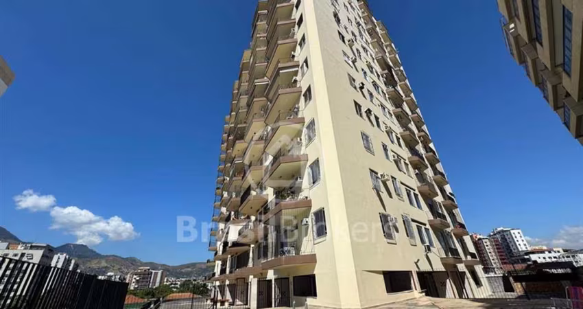 Apartamento 2 quartos varandão no Cachambi