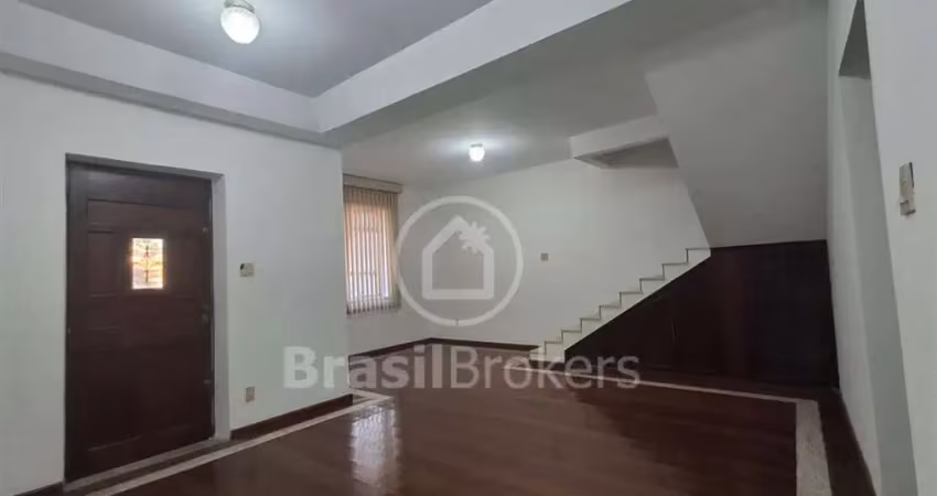 Casa com 3 quartos à venda na Rua Bambore, Del Castilho, Rio de Janeiro