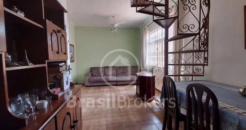 Apartamento tipo casa sem condomínio e sem iptu