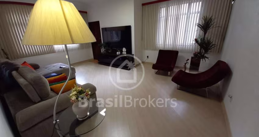 Casa à venda com 142,00m² e 4 quartos em Penha, Rio de Janeiro - rj