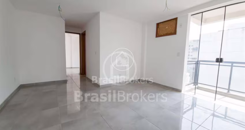 Apartamento 2 quartos, sendo 1 suíte