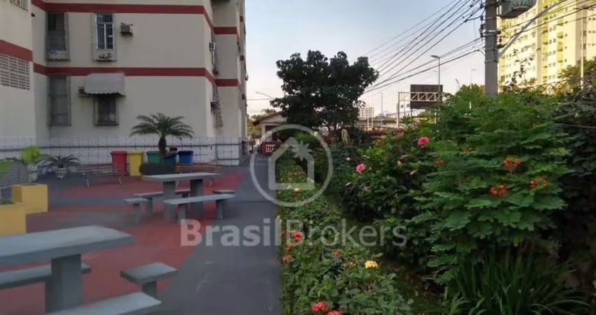 Apartamento à venda com 52,00m² e 2 quartos em abolição, rio de janeiro - rj