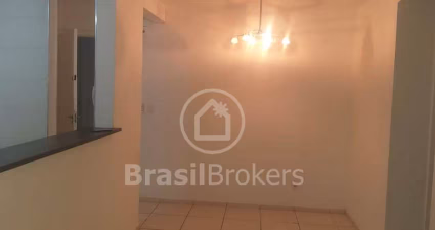 Apartamento à venda com 48,00m² e 2 quartos em Honório Gurgel, Rio de Janeiro - rj