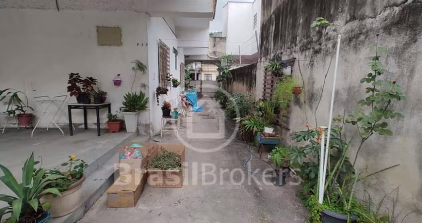 Casa para uso comercial próximo Colégio Pedro II