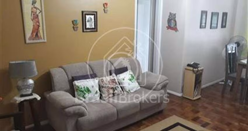 Excelente apartamento em ótima rua do Méier !!!!!!