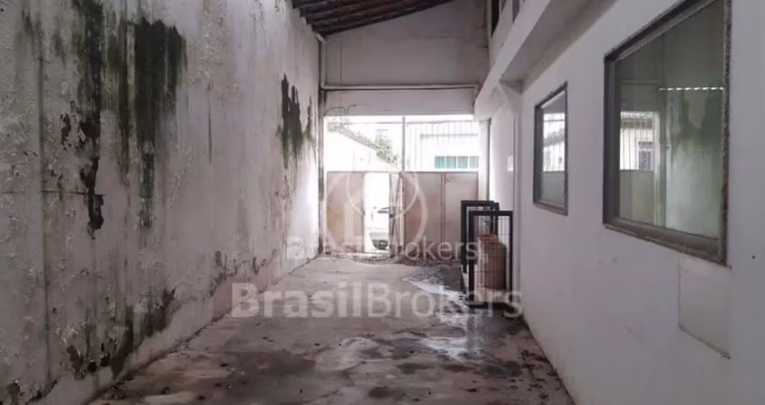Barracão / Galpão / Depósito à venda na Rua Guarabira, Todos os Santos, Rio de Janeiro
