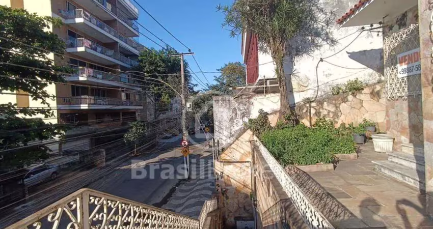 Casa à venda com 380,00m² e 4 quartos em Lins de Vasconcelos, Rio de Janeiro - rj