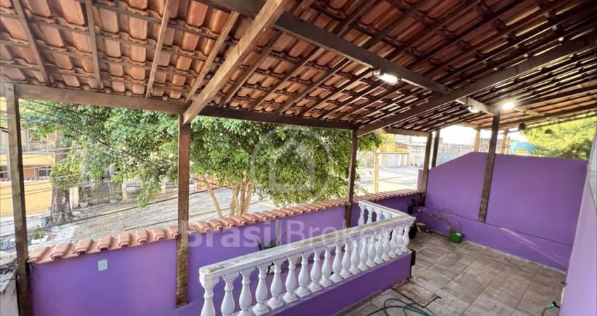 Casa à venda com 64,00m² e 2 quartos em Ramos, Rio de Janeiro - rj