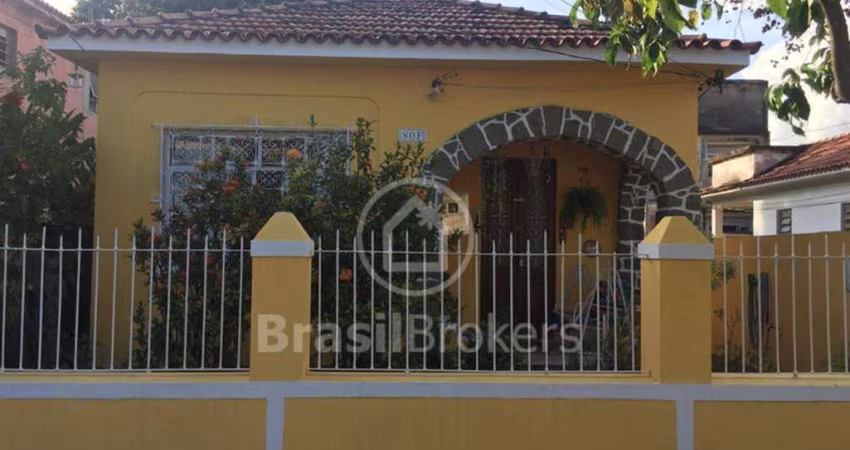 Casa à venda com 220,00m² e 3 quartos em Quintino Bocaiúva, Rio de Janeiro - rj