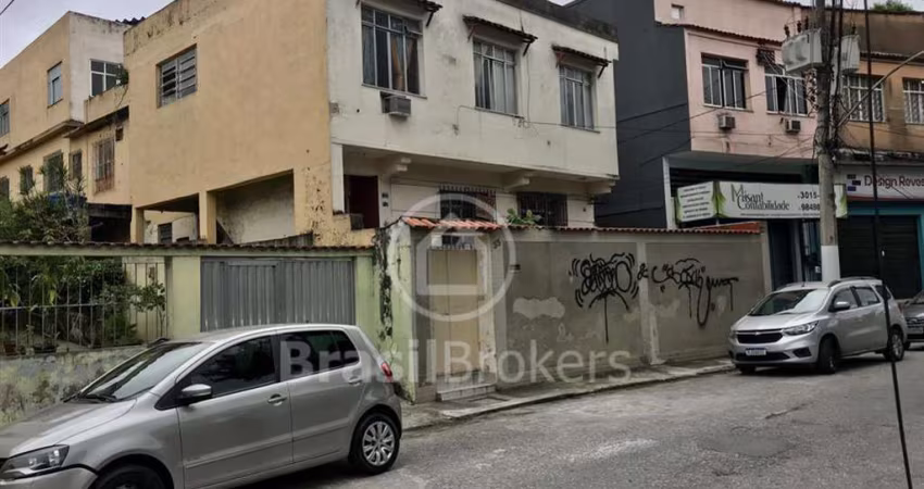 Casa à venda com 157,00m² e 3 quartos em Marechal Hermes, Rio de Janeiro - rj