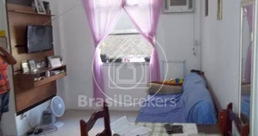 Apartamento à venda com 31,00m² e 1 quarto em Lins de Vasconcelos, Rio de Janeiro - rj