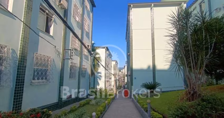 Apartamento 02 quartos reformado