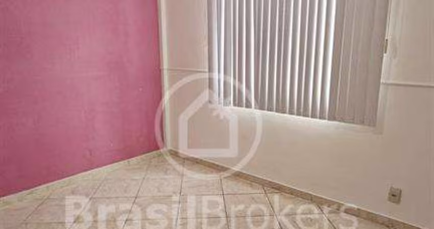 Apartamento 2 quartos reformado no Meier