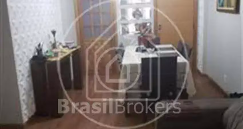 Apartamento à venda com 111,00m² e 3 quartos em vila valqueire, rio de janeiro - rj