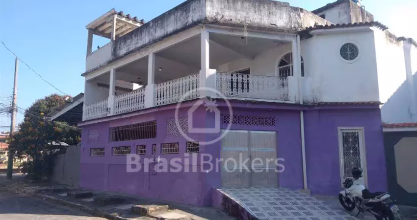 Casa à venda com 200,00m² e 4 quartos em bento ribeiro, rio de janeiro - rj