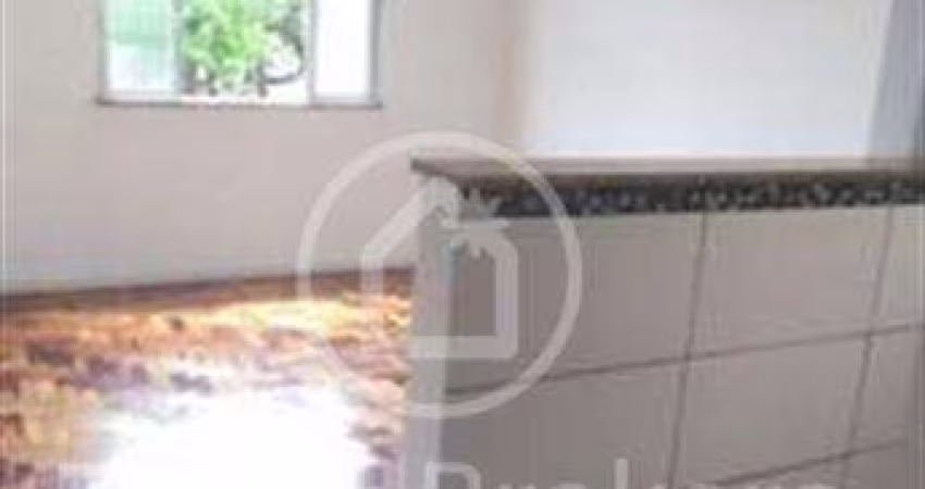 CONDOMINIO HENRIQUE GONZALEZ - Apartamento 2 quartos