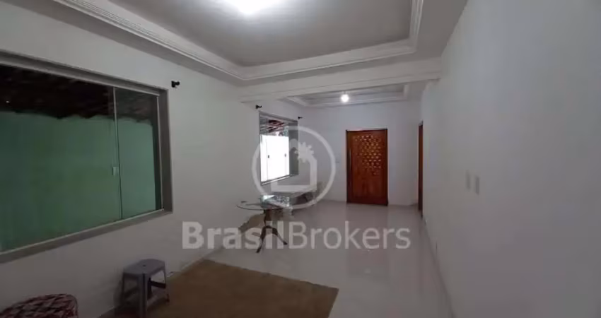 Casa à venda com 251,00m² e 4 quartos em piedade, rio de janeiro - rj