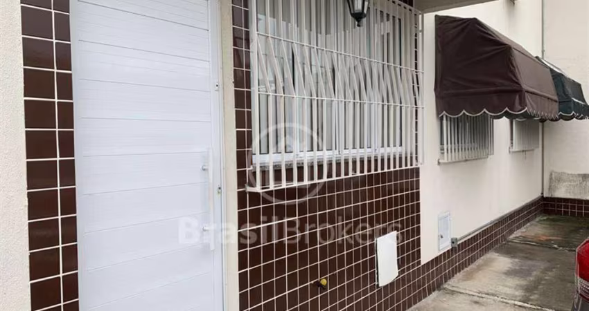 Apartamento 2 quartos, sendo 1 suíte