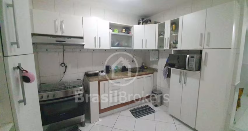 Apartamento 2 quartos, sendo 1 suíte