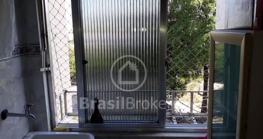 CONDOMINIO EDIFICIO ALVALADE - Apartamento 2 quartos