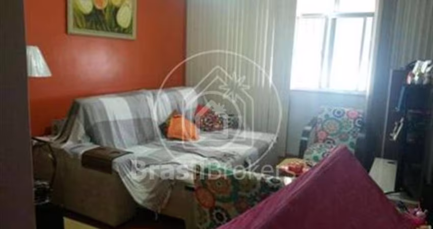 CONDOMINIO DO EDIFICIO ANA LUCIA - Apartamento 2 quartos