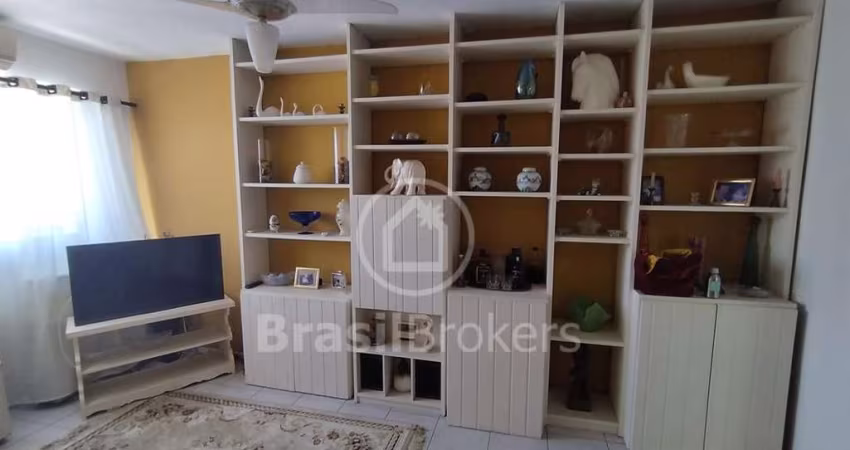 Apartamento à venda com 58,00m² e 2 quartos em Cavalcanti, Rio de Janeiro - RJ