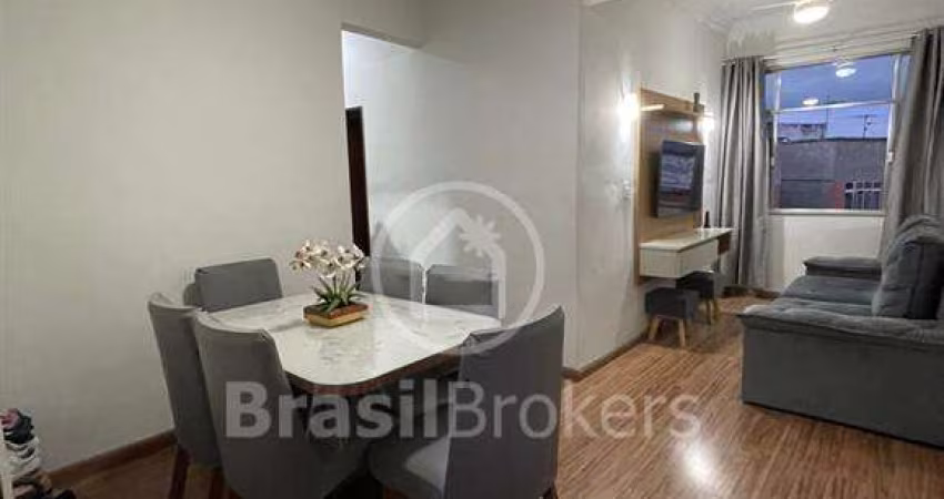 Bom apartamento na Penha com 2 quartos