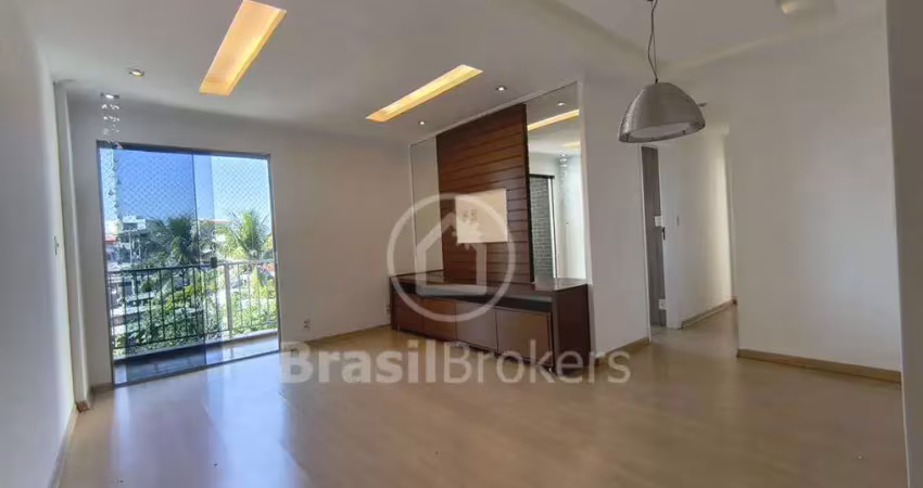 Apartamento 96 m2 em irajá - 2 quartos com dependência completa e varanda