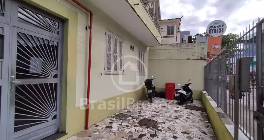 Apartamento de 2 quartos situado à rua aguiar moreira, no bairro de bonsucesso