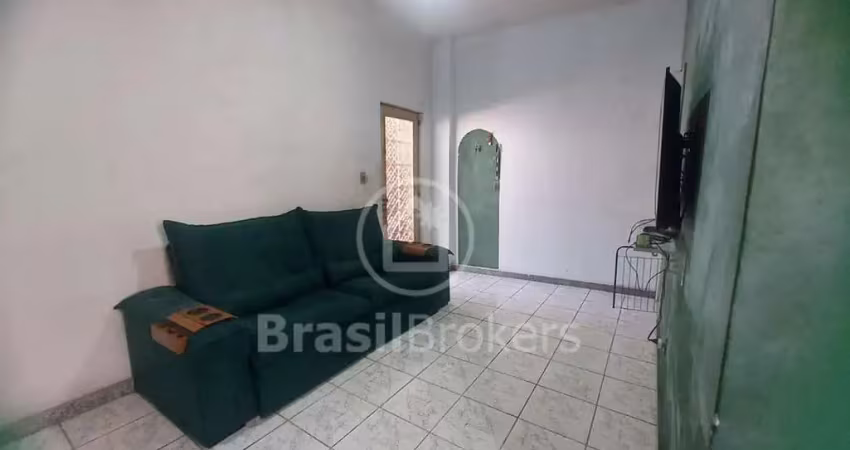 Apto tipo cobertura no centro de bonsucesso com vaga escriturada, elevadores e portaria 24hs.
