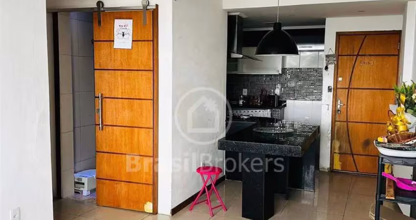 Apartamento com 2 quartos à venda na Rua Angélica Mota, Olaria, Rio de Janeiro